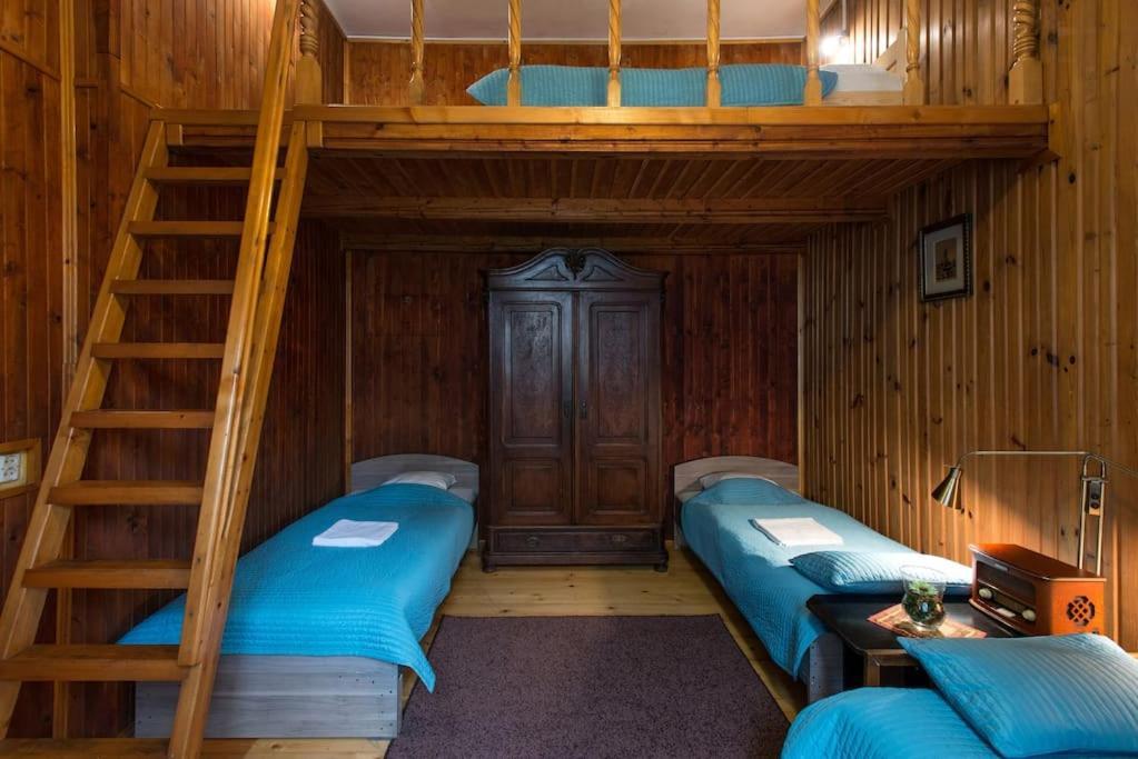 Big Cosy Retro Apt, Free Parking, 15Min Oldtown & Kazimierz - By Homelike クラクフ エクステリア 写真